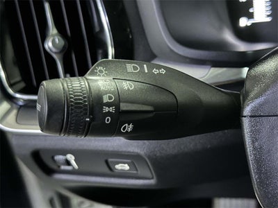 2019 Volvo S60 T6 Momentum