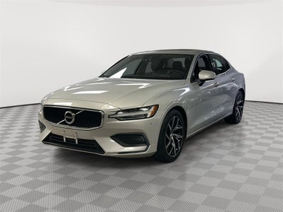 2019 Volvo S60 T6 Momentum