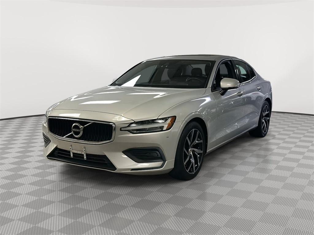 2019 Volvo S60 T6 Momentum