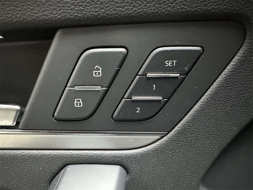 2023 Audi Q5 Sportback Prestige 45 TFSI S line quattro S tronic