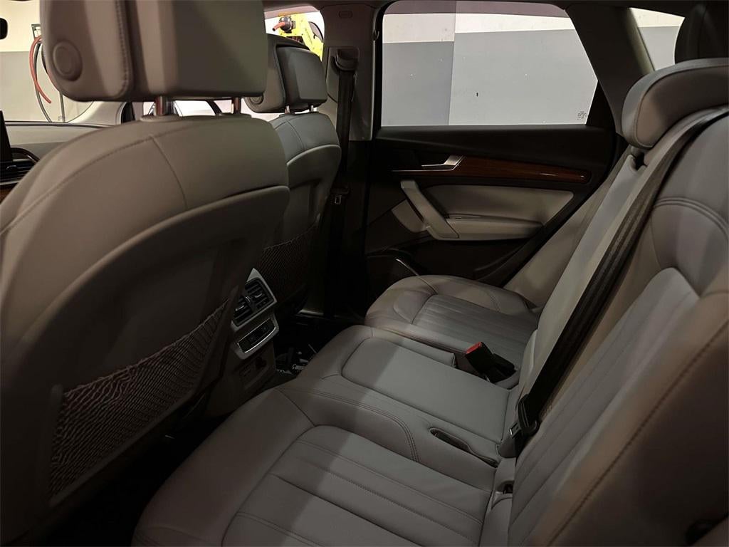 2023 Audi Q5 Premium 40 TFSI quattro S tronic
