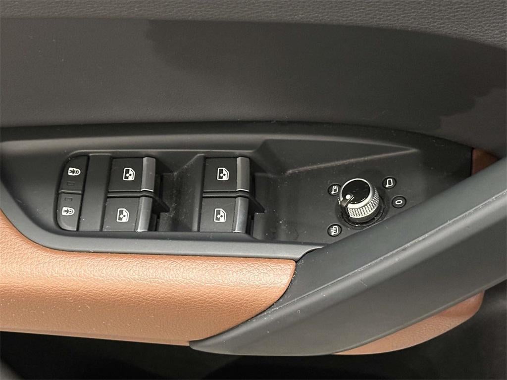 2022 Audi Q5 Premium 40 TFSI quattro S tronic