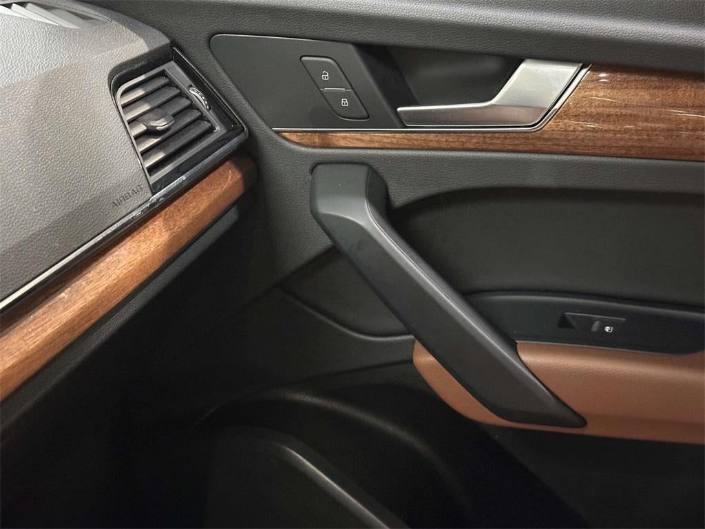 2022 Audi Q5 Premium 40 TFSI quattro S tronic