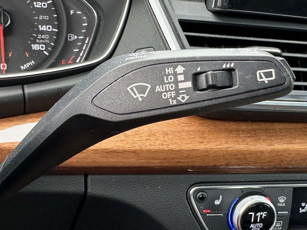 2023 Audi Q5 Premium 40 TFSI quattro S tronic