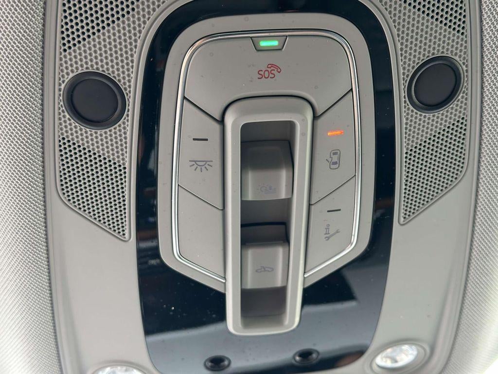 2023 Audi Q5 Premium 40 TFSI quattro S tronic