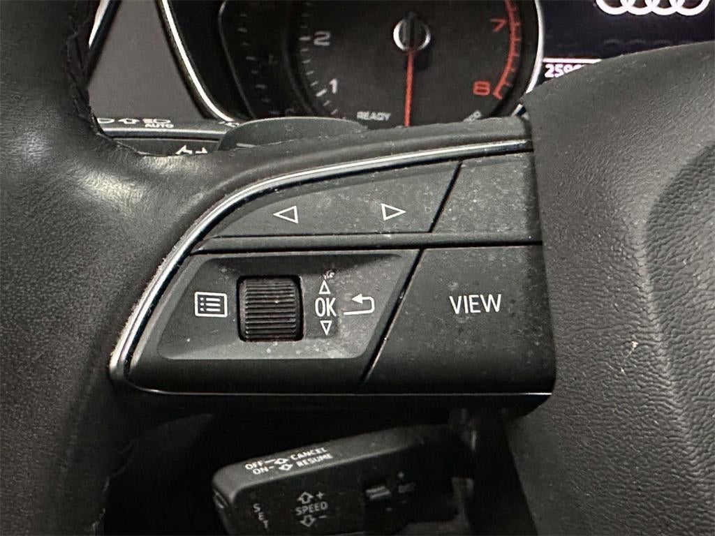 2023 Audi Q5 Premium 40 TFSI quattro S tronic