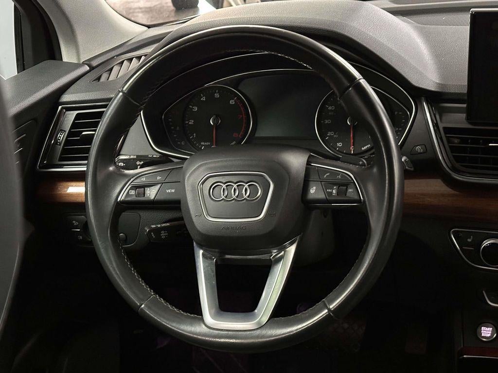 2023 Audi Q5 Premium 40 TFSI quattro S tronic