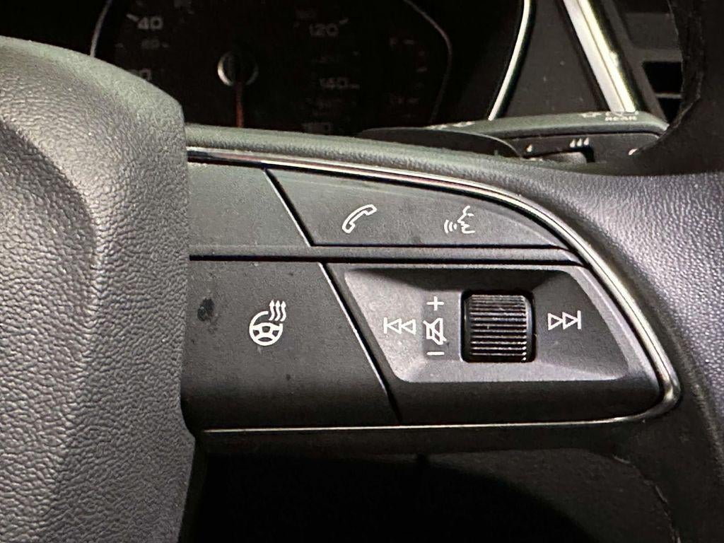 2023 Audi Q5 Premium 40 TFSI quattro S tronic