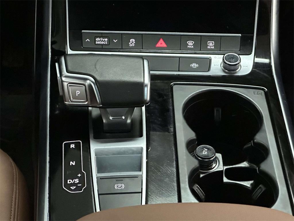 2023 Audi Q7 Premium 45 TFSI quattro Tiptronic