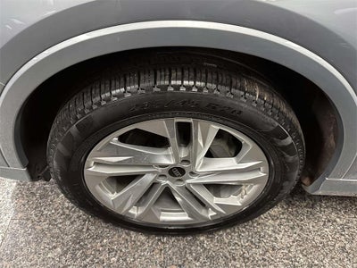 2023 Audi Q7 Premium 45 TFSI quattro Tiptronic