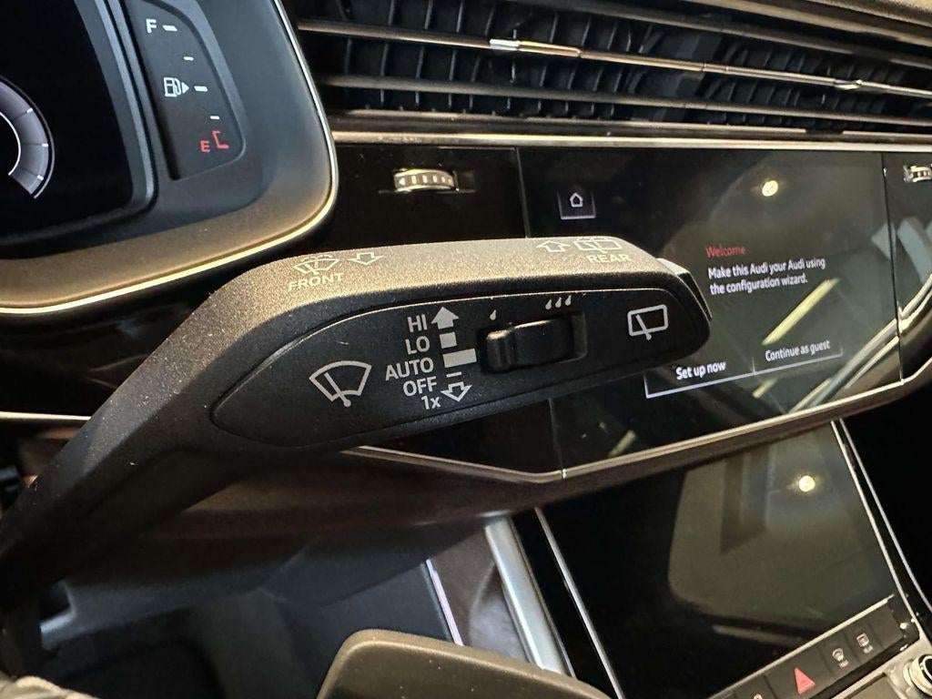 2026 Audi Q7 Premium 45 TFSI quattro tiptronic