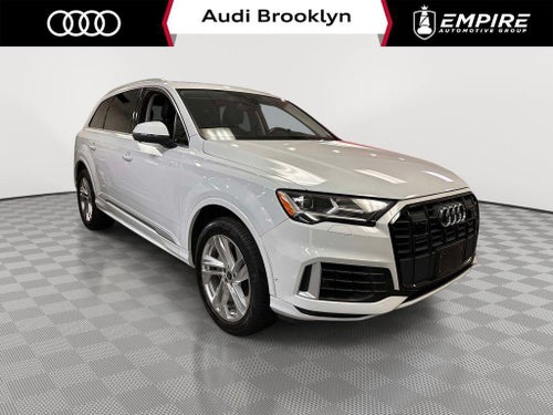 2023 Audi Q7 45 Premium