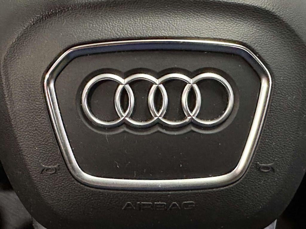 2023 Audi Q7 45 Premium