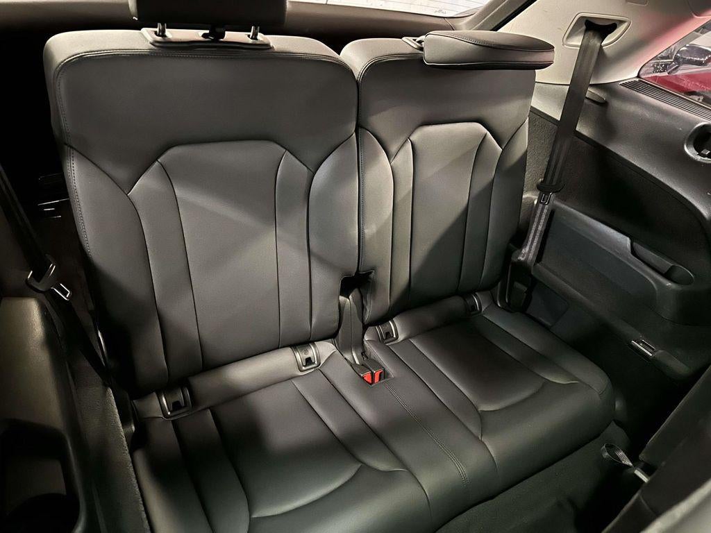 2023 Audi Q7 45 Premium
