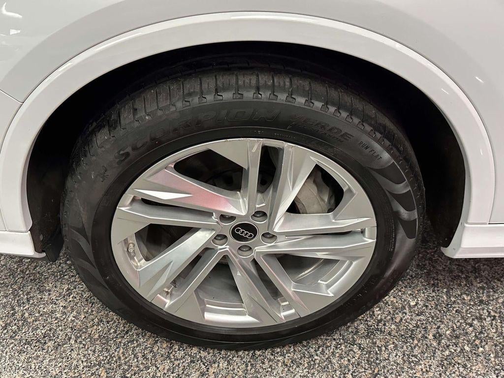 2023 Audi Q7 45 Premium