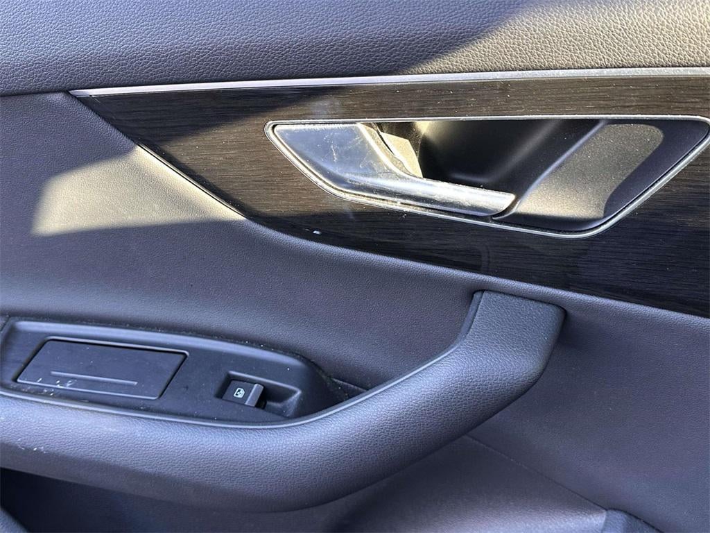 2022 Audi Q7 Premium 45 TFSI quattro Tiptronic