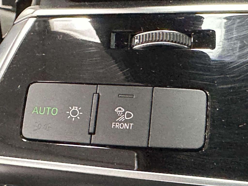 2019 Audi Q8 55 Premium