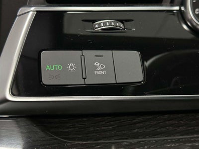 2025 Audi Q8 Premium 55 TFSI quattro