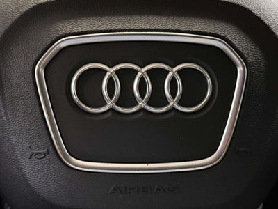 2023 Audi Q8 Premium 55 TFSI quattro Tiptronic