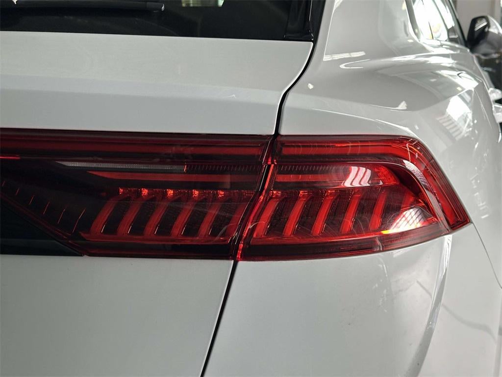 2023 Audi Q8 Premium 55 TFSI quattro Tiptronic