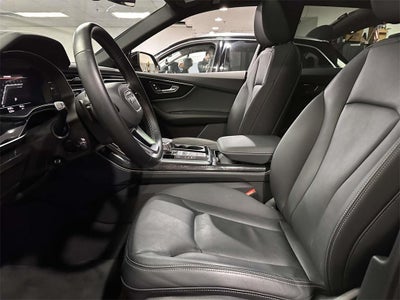 2025 Audi Q8 Premium 55 TFSI quattro