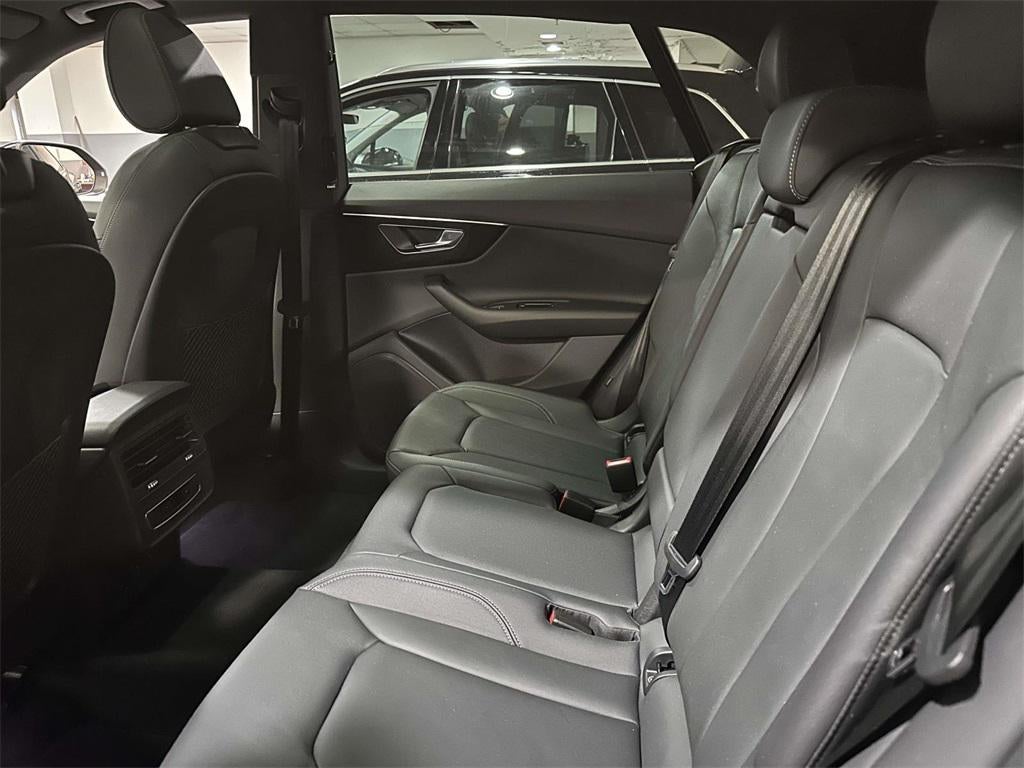 2025 Audi Q8 Premium 55 TFSI quattro