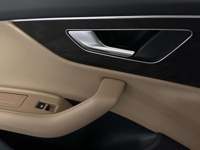 2023 Audi Q8 Premium 55 TFSI quattro Tiptronic