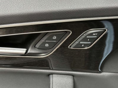 2024 Audi Q7 Premium 55 TFSI quattro Tiptronic