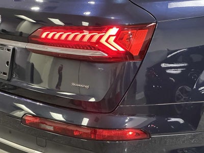 2024 Audi Q7 Premium 55 TFSI quattro Tiptronic