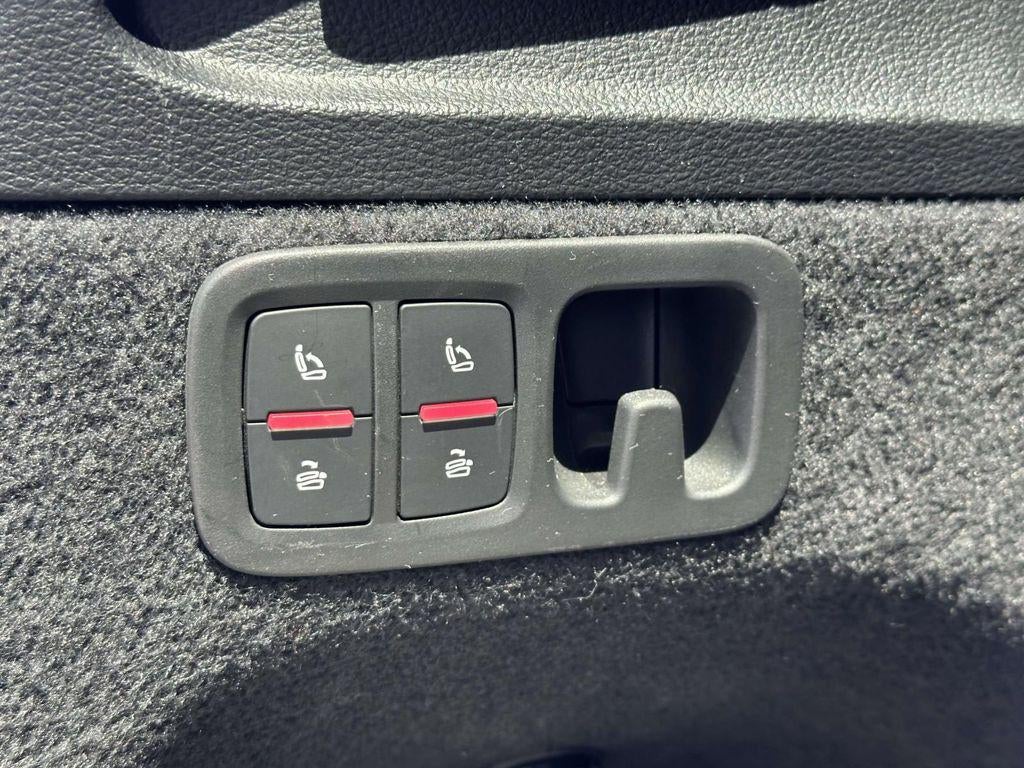 2023 Audi Q7 Premium 55 TFSI quattro Tiptronic