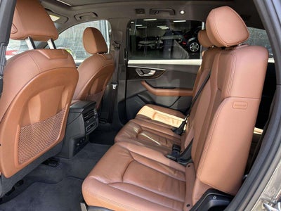 2023 Audi Q7 Premium 55 TFSI quattro Tiptronic