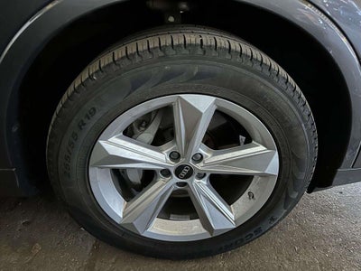 2023 Audi Q7 Premium 55 TFSI quattro Tiptronic
