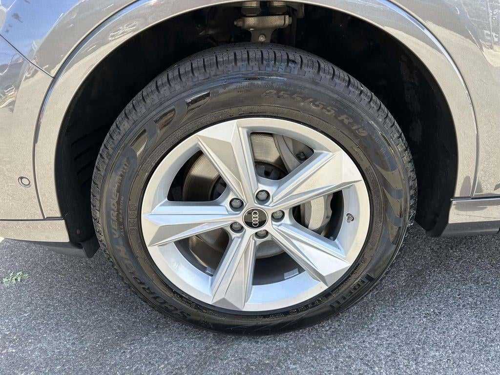 2023 Audi Q7 Premium 55 TFSI quattro Tiptronic