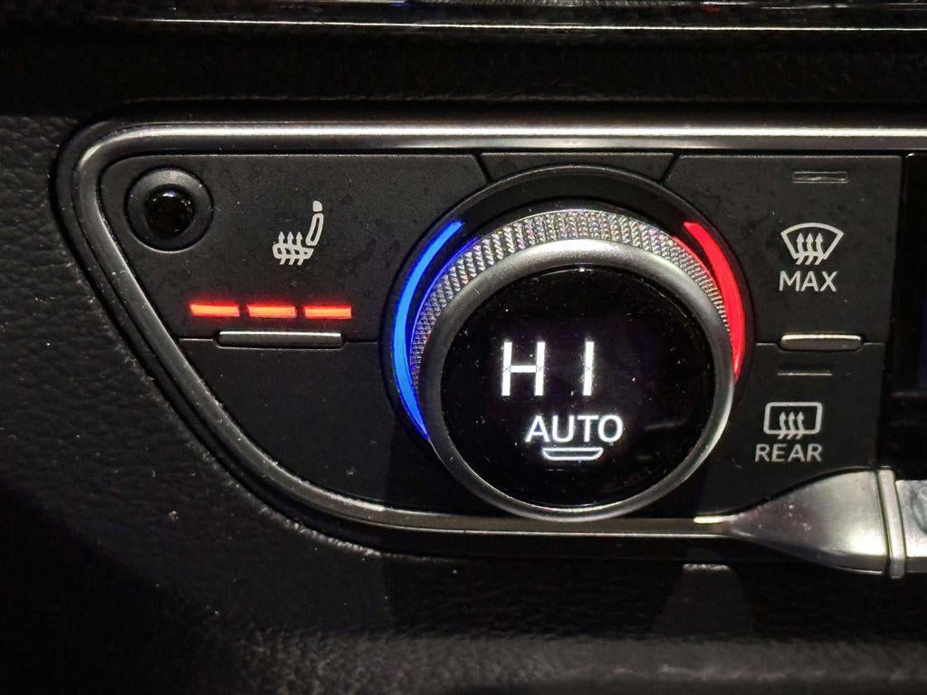 2023 Audi SQ5 Premium Plus TFSI quattro Tiptronic