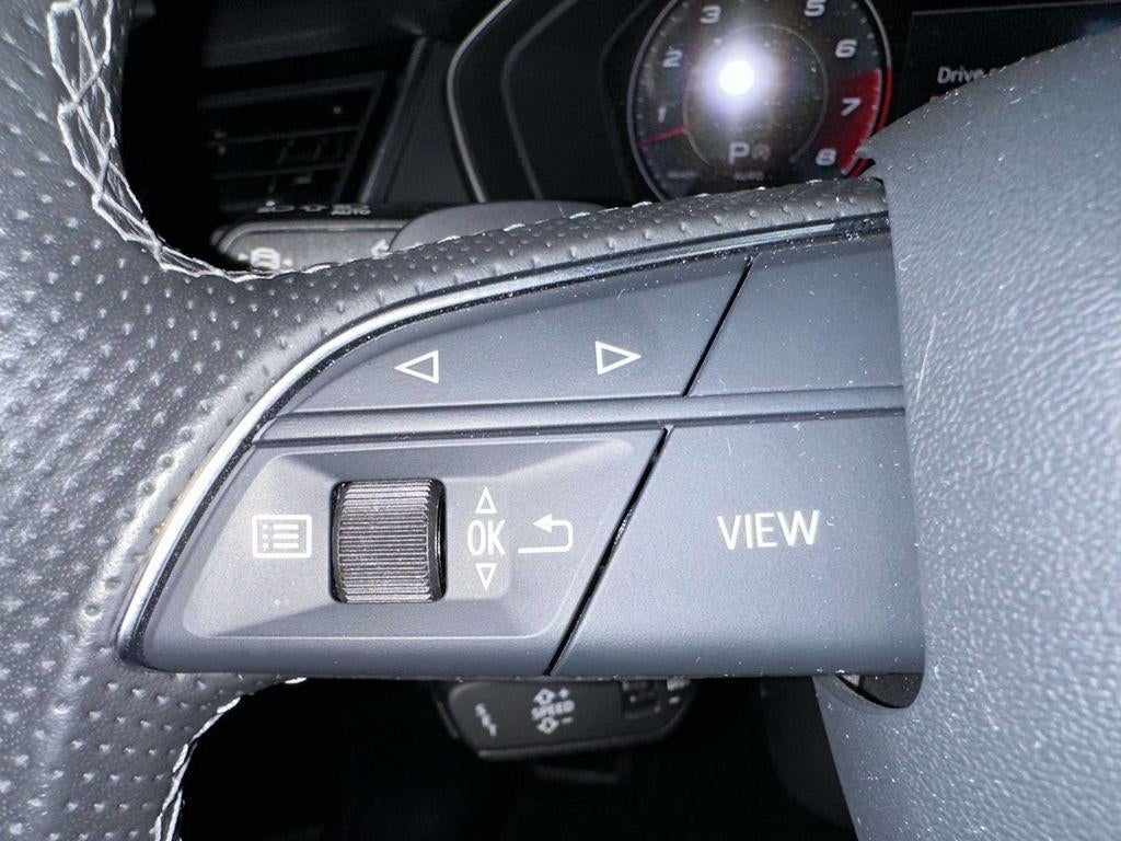 2023 Audi SQ5 Premium Plus TFSI quattro Tiptronic