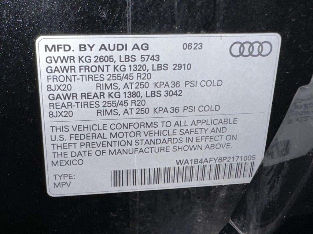 2023 Audi SQ5 Premium Plus TFSI quattro Tiptronic