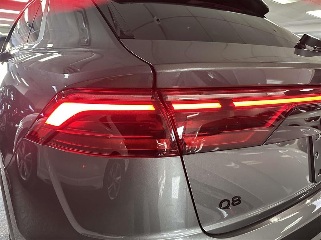 2025 Audi Q8 Premium Plus 55 TFSI quattro