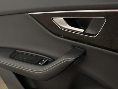 2022 Audi Q8 Prestige 55 TFSI quattro Tiptronic