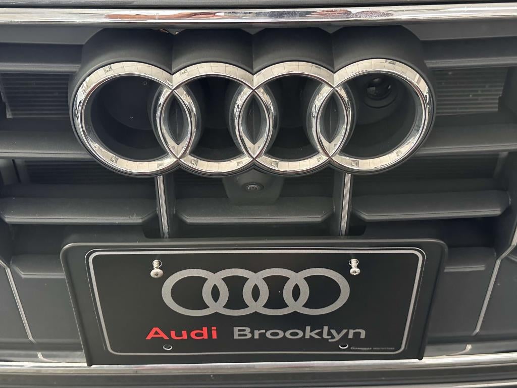 2022 Audi Q8 Prestige 55 TFSI quattro Tiptronic