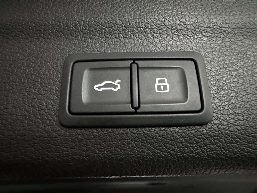 2023 Audi Q3 Premium 45 TFSI S line quattro Tiptronic