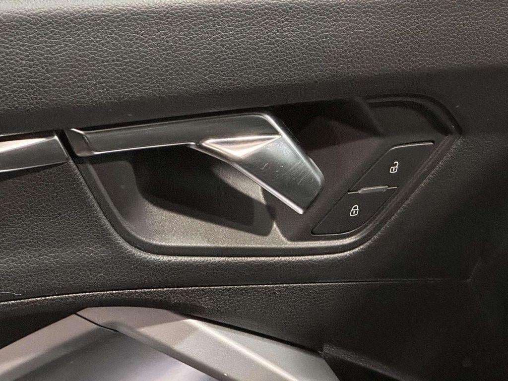 2023 Audi Q3 Premium 45 TFSI S line quattro Tiptronic