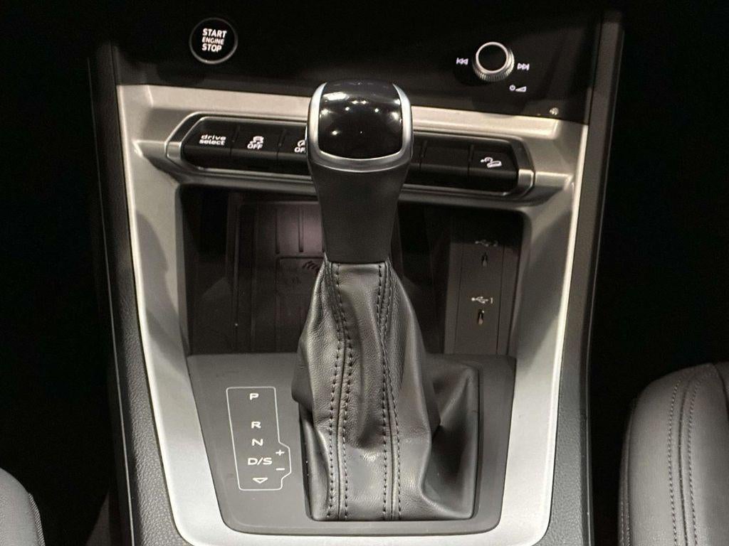 2024 Audi Q3 Premium 45 TFSI S line quattro Tiptronic