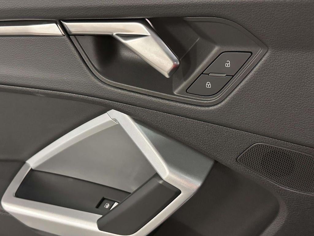 2024 Audi Q3 Premium 45 TFSI S line quattro Tiptronic
