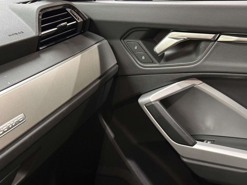2024 Audi Q3 Premium 45 TFSI S line quattro Tiptronic