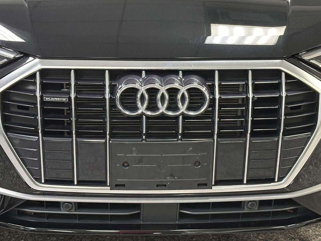 2024 Audi Q3 Premium 45 TFSI S line quattro Tiptronic