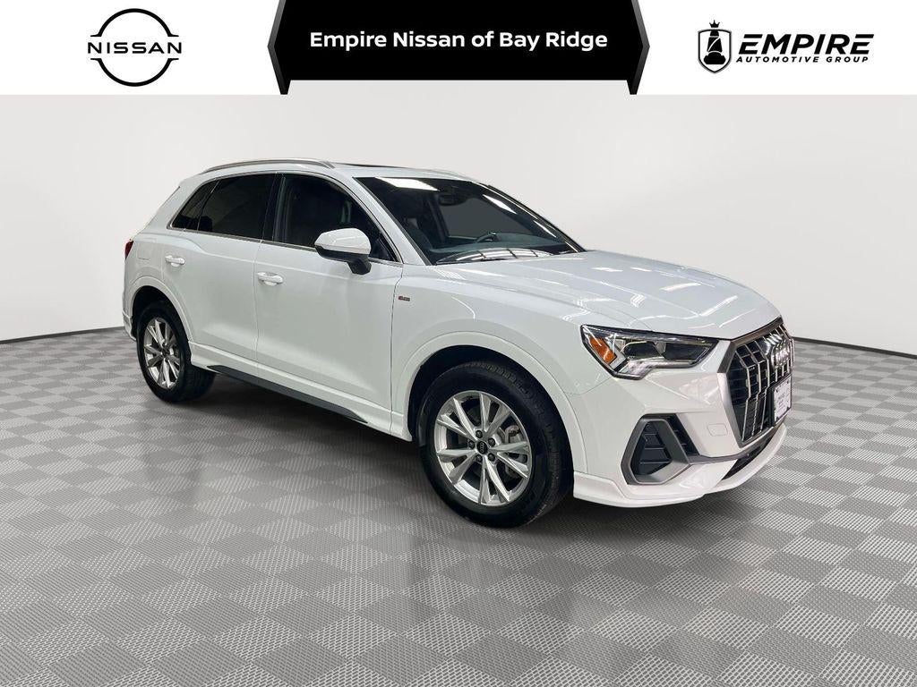 2025 Audi Q3 Premium 45 TFSI S line quattro Tiptronic