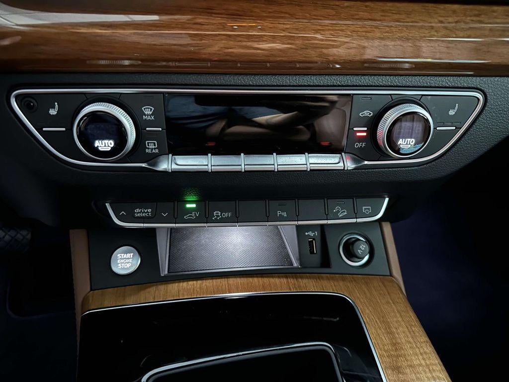 2023 Audi Q5 Premium Plus 55 TFSI e S line quattro S tronic