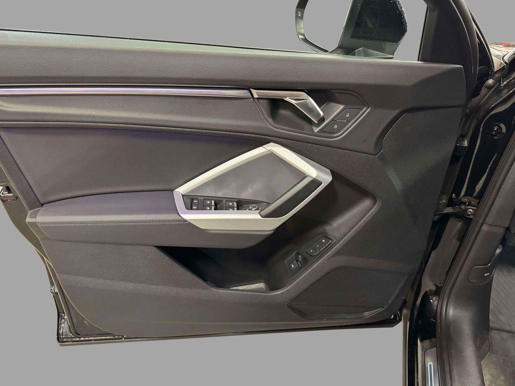 2024 Audi Q3 Premium Plus 45 TFSI S line quattro Tiptronic