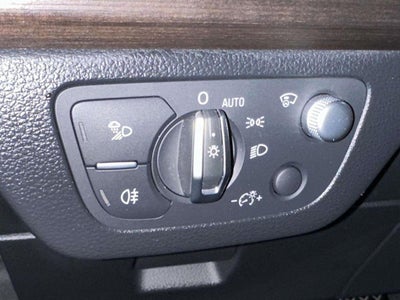 2022 Audi Q3 Premium Plus 45 TFSI S line quattro Tiptronic