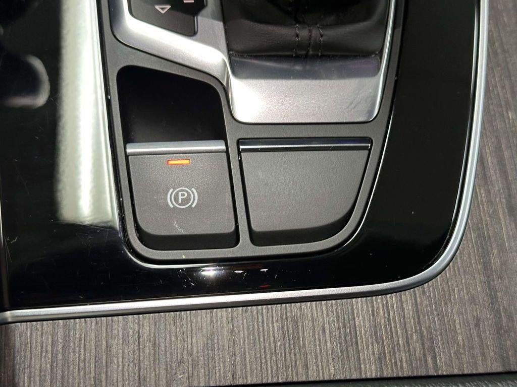 2022 Audi Q3 Premium Plus 45 TFSI S line quattro Tiptronic